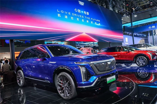 在“主場”，當(dāng)“主角”！上汽集團(tuán)盛裝出席上海車展